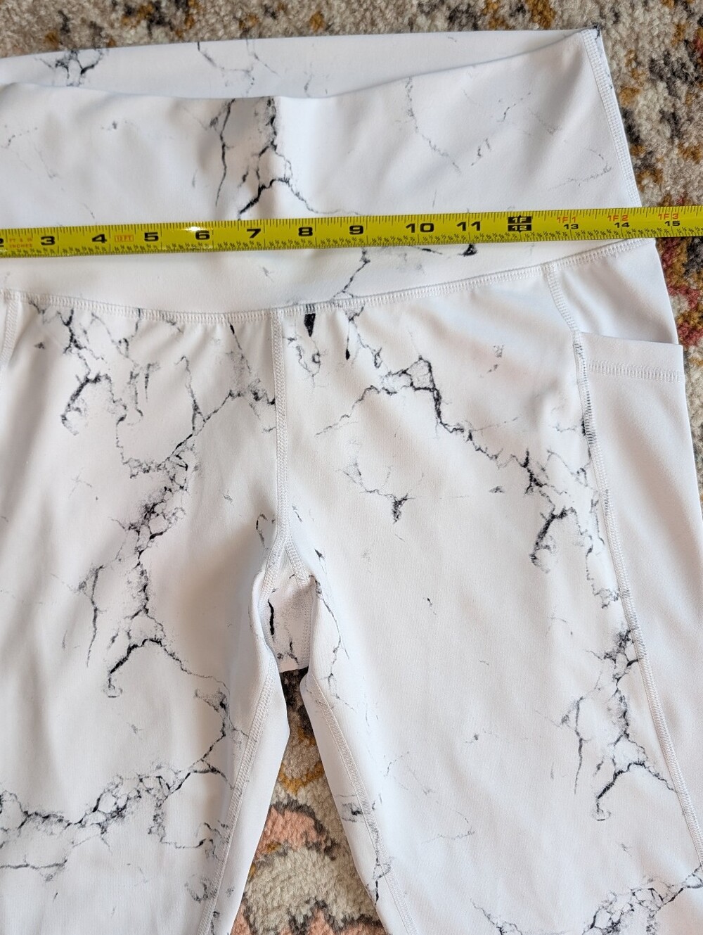Buffbunny Collection Women's L White Marble-Print Activewear Leggings